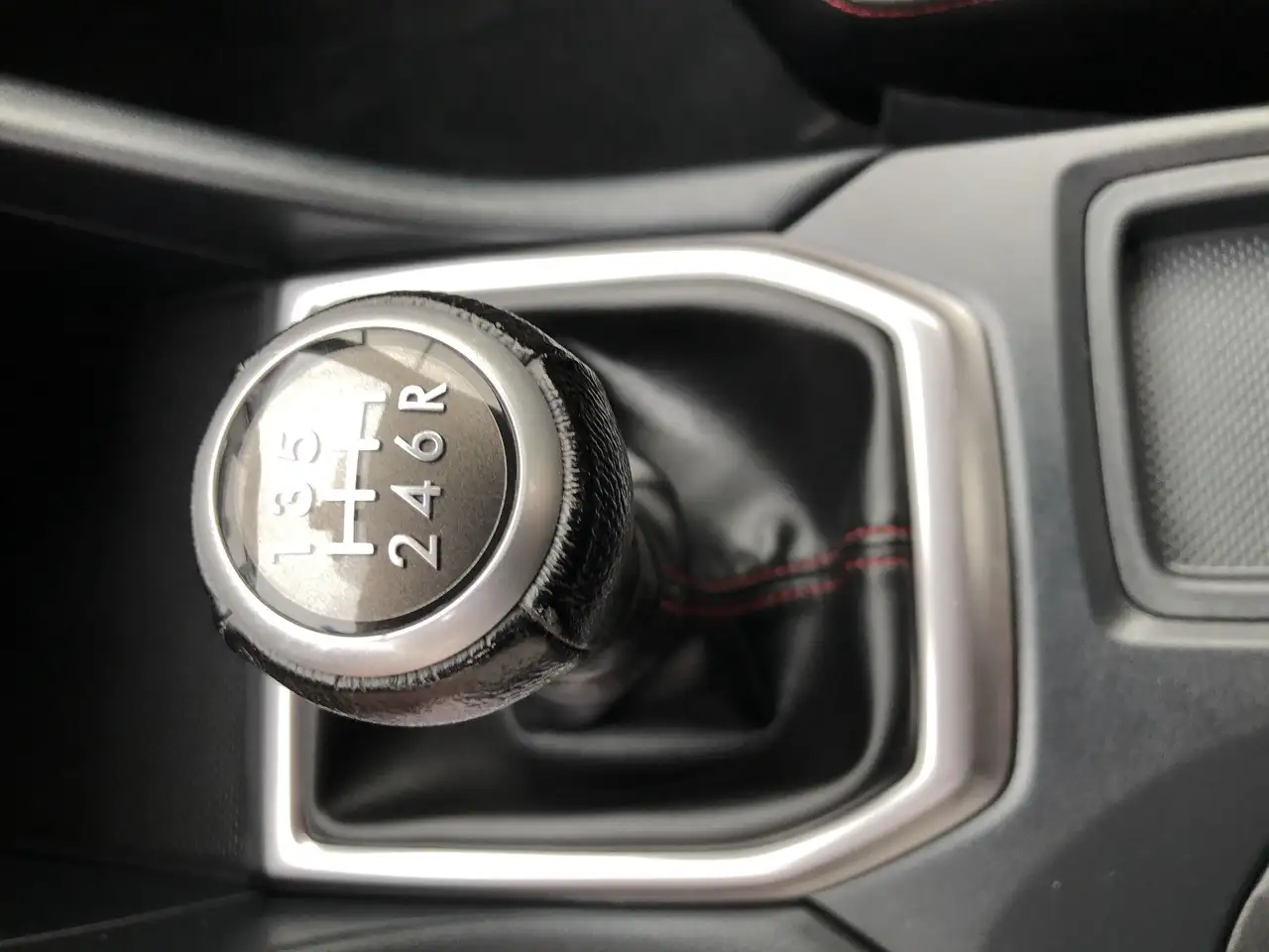 Subaru WRX снимка Subaru WRX