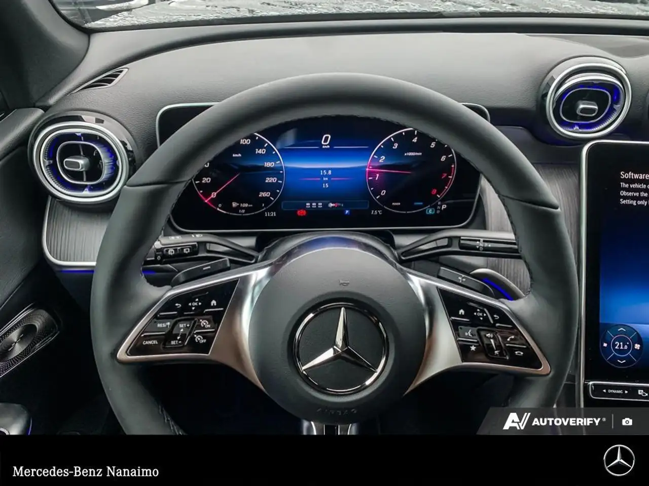 Mercedes-Benz GLC снимка Mercedes-Benz GLC