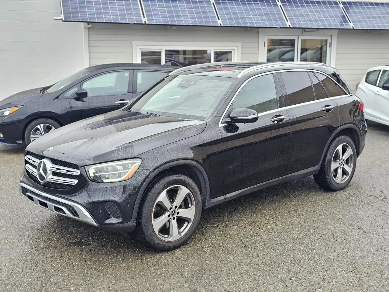 Mercedes-Benz GLC снимка Mercedes-Benz GLC