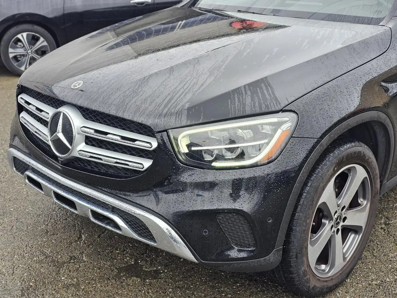 Mercedes-Benz GLC снимка Mercedes-Benz GLC