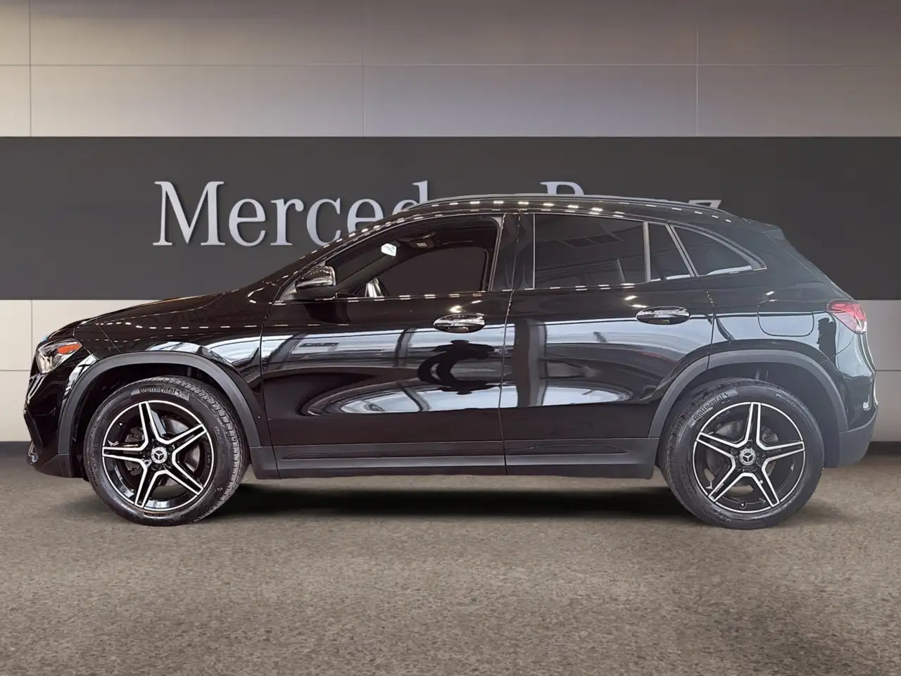 Mercedes-Benz GLA fotografie Mercedes-Benz GLA