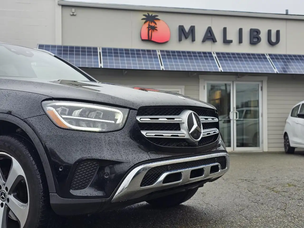 Mercedes-Benz GLC снимка Mercedes-Benz GLC