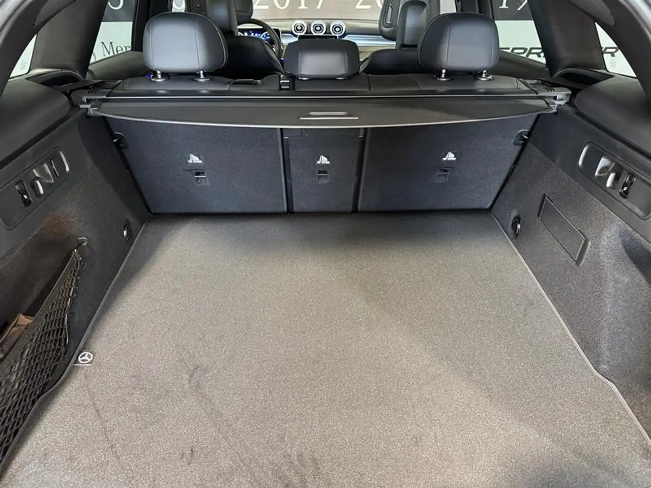 Mercedes-Benz GLC photo Mercedes-Benz GLC