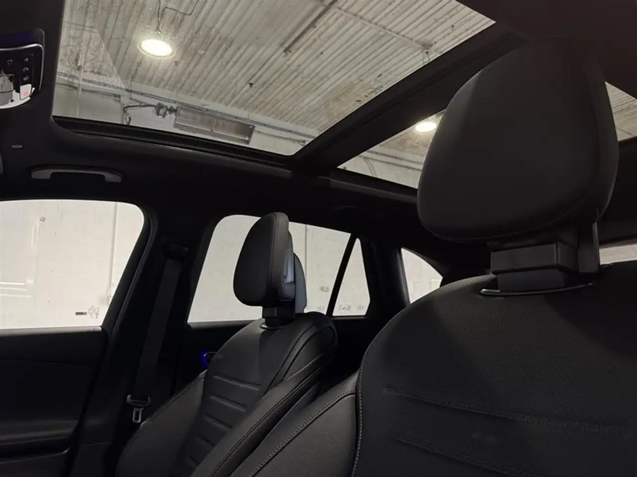 Mercedes-Benz GLC photo Mercedes-Benz GLC