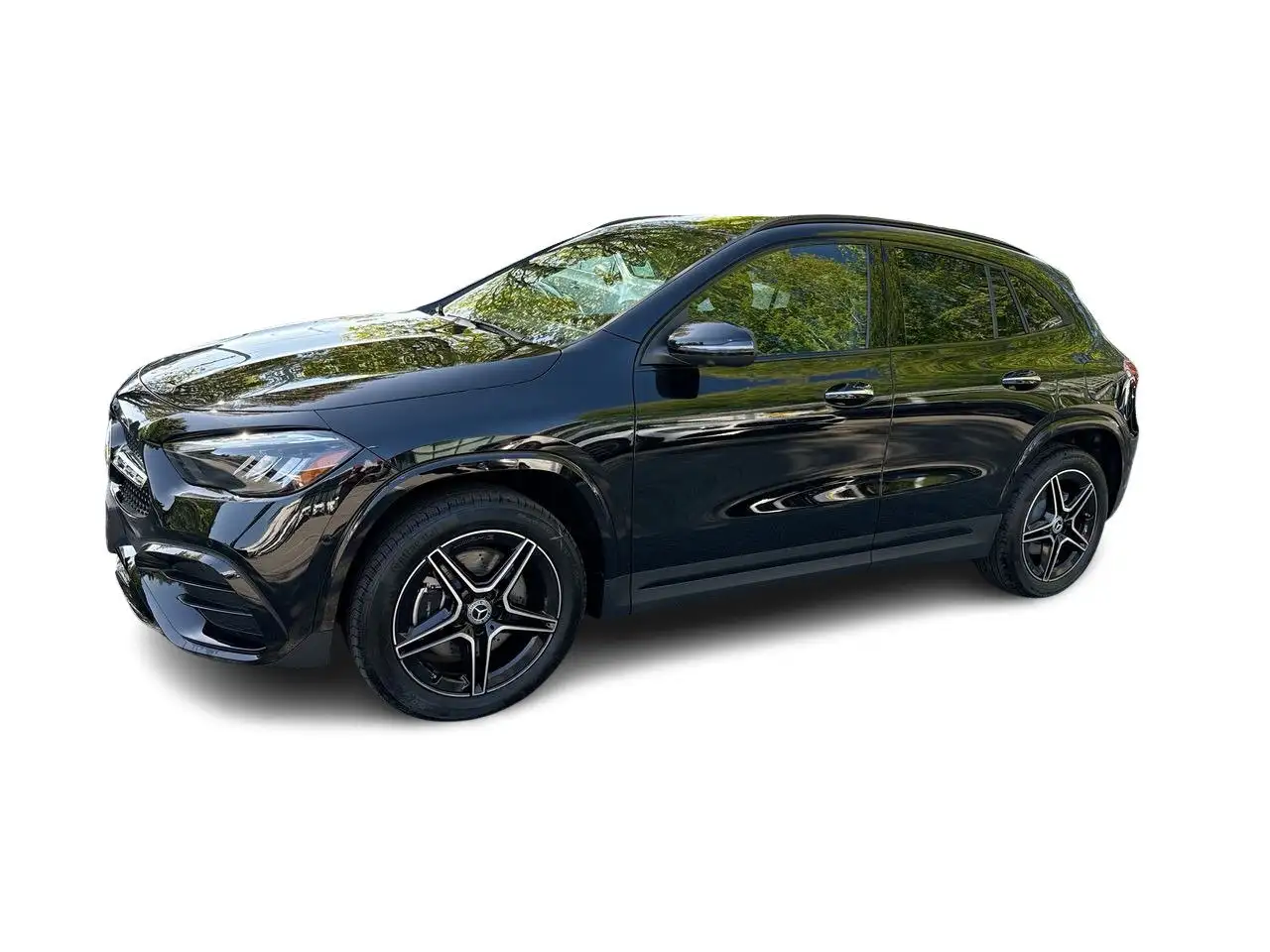 Mercedes-Benz GLA снимка Mercedes-Benz GLA