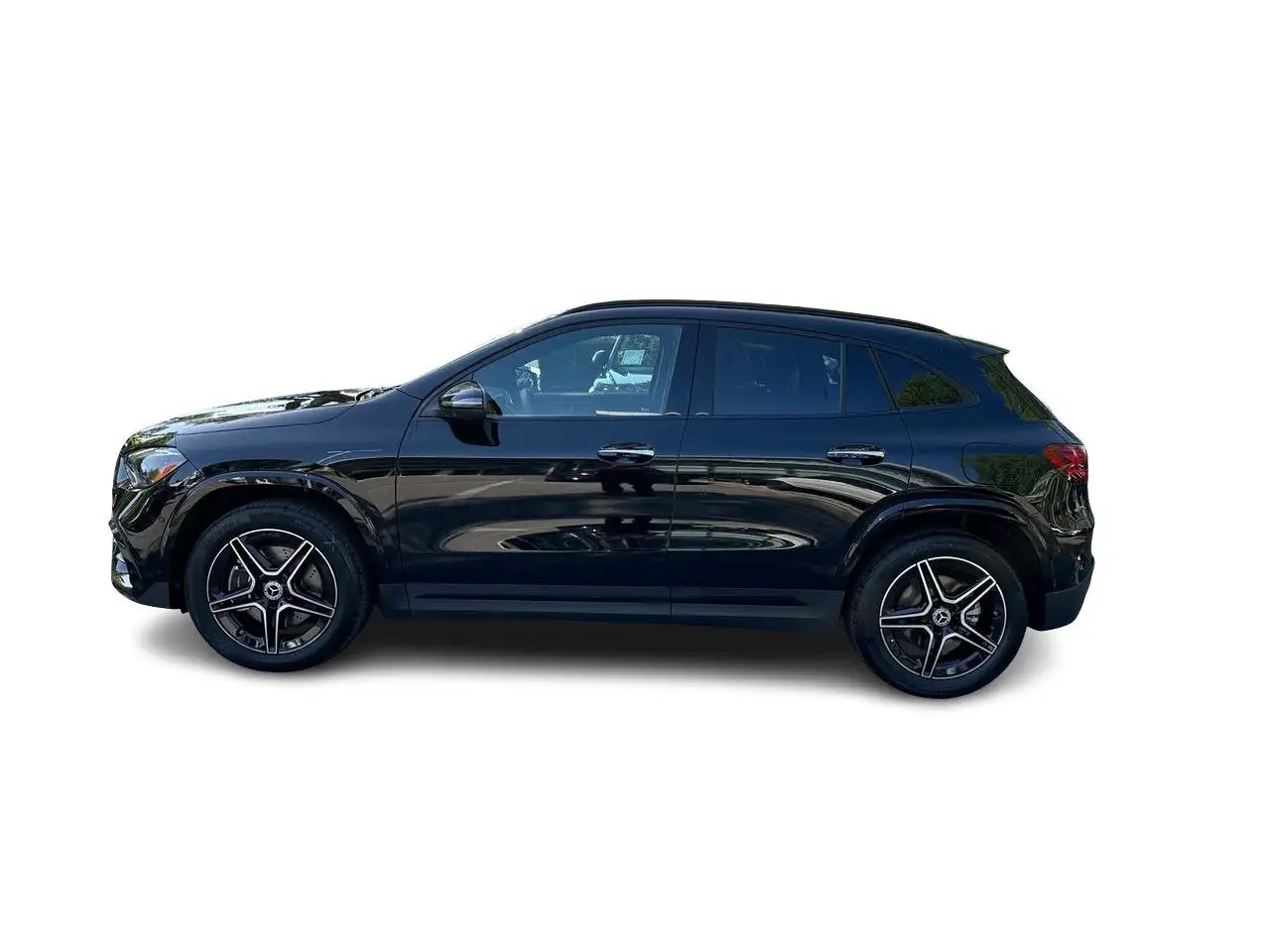 Mercedes-Benz GLA снимка Mercedes-Benz GLA