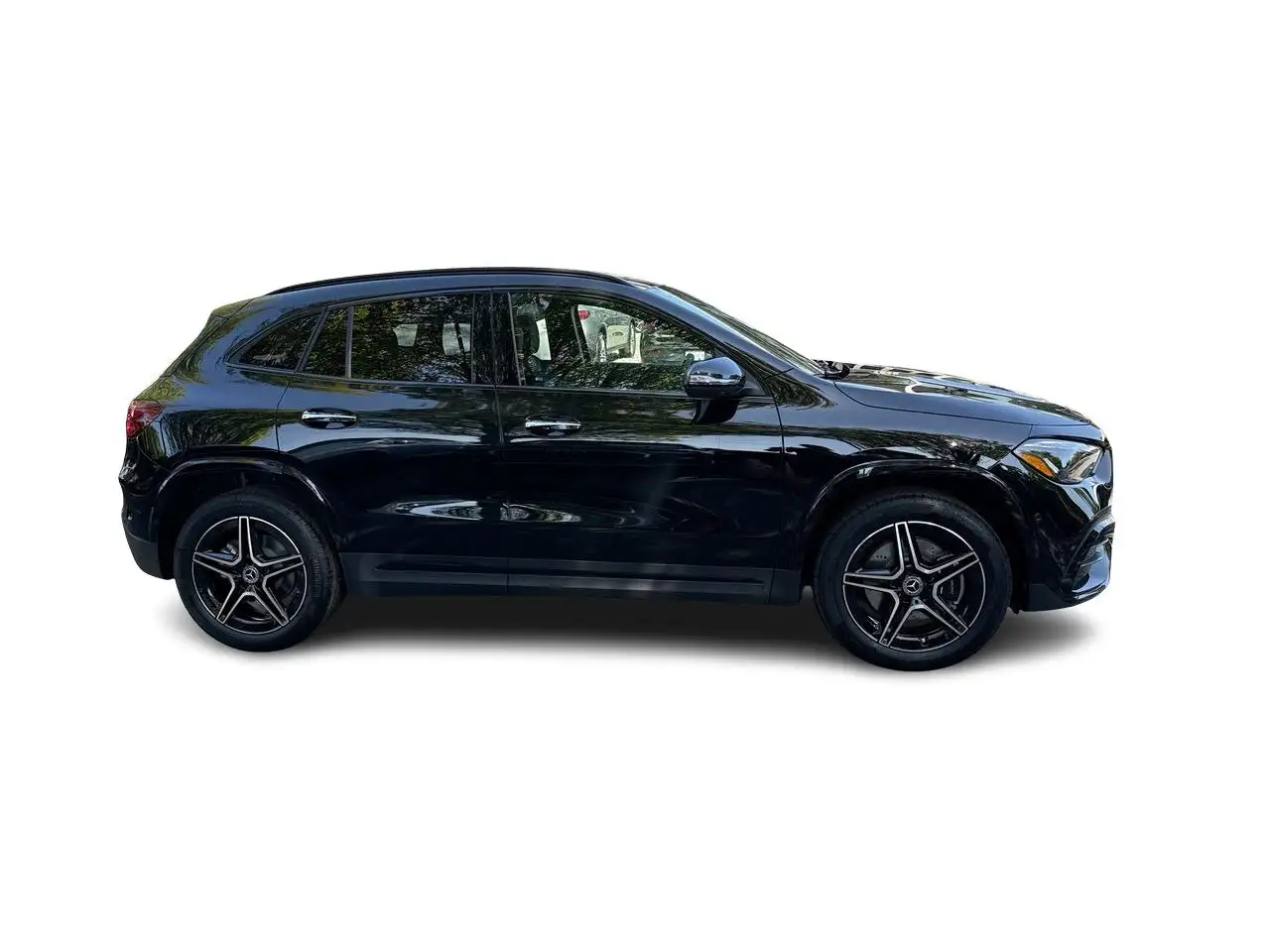 Mercedes-Benz GLA снимка Mercedes-Benz GLA
