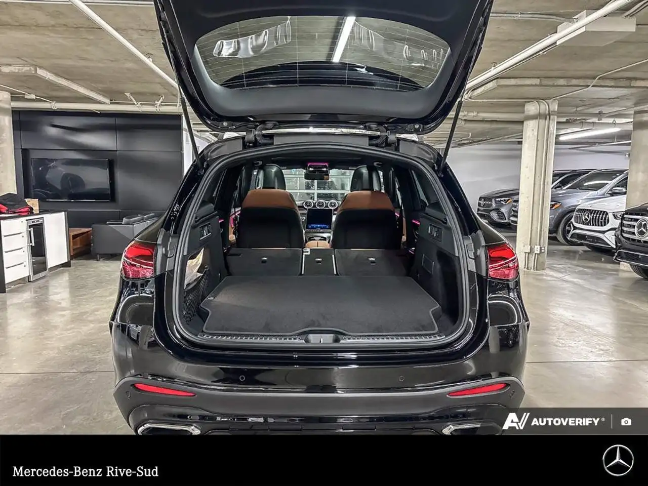 Mercedes-Benz GLC снимка Mercedes-Benz GLC