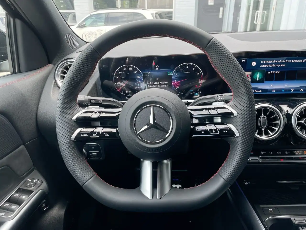 Mercedes-Benz GLA fotografie Mercedes-Benz GLA