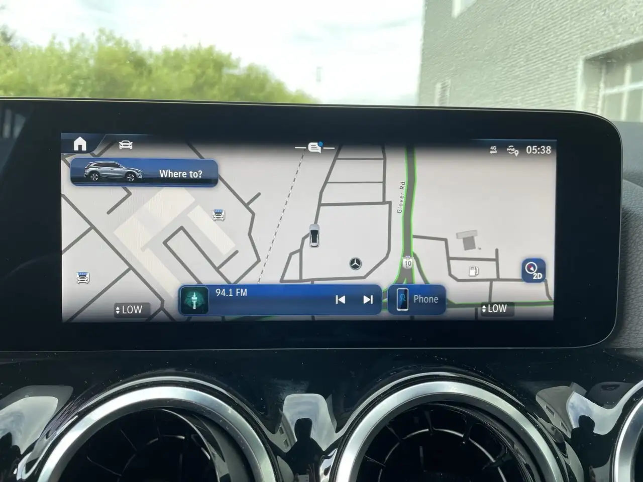 Mercedes-Benz GLA снимка Mercedes-Benz GLA