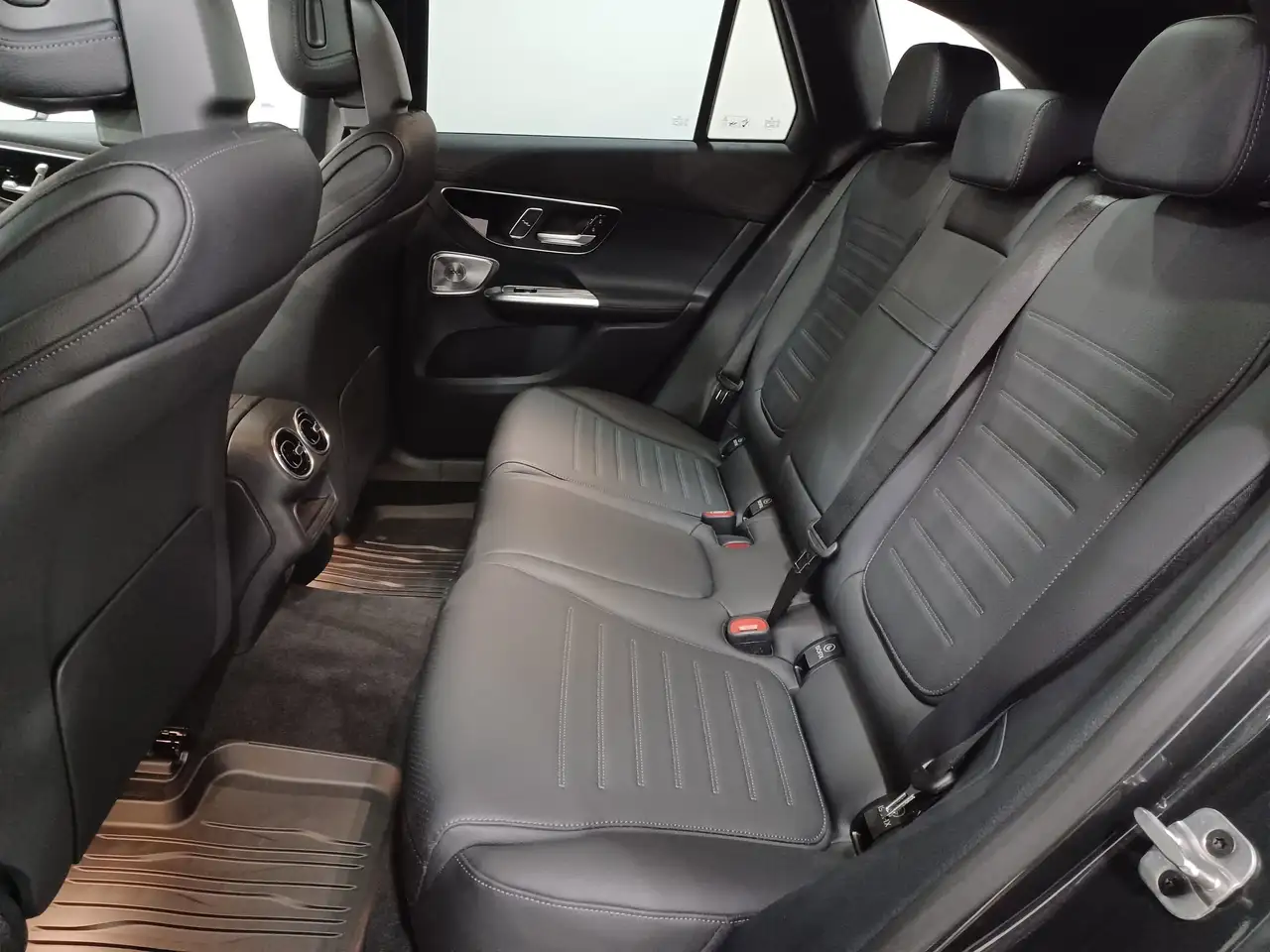 Mercedes-Benz GLC fotografie Mercedes-Benz GLC