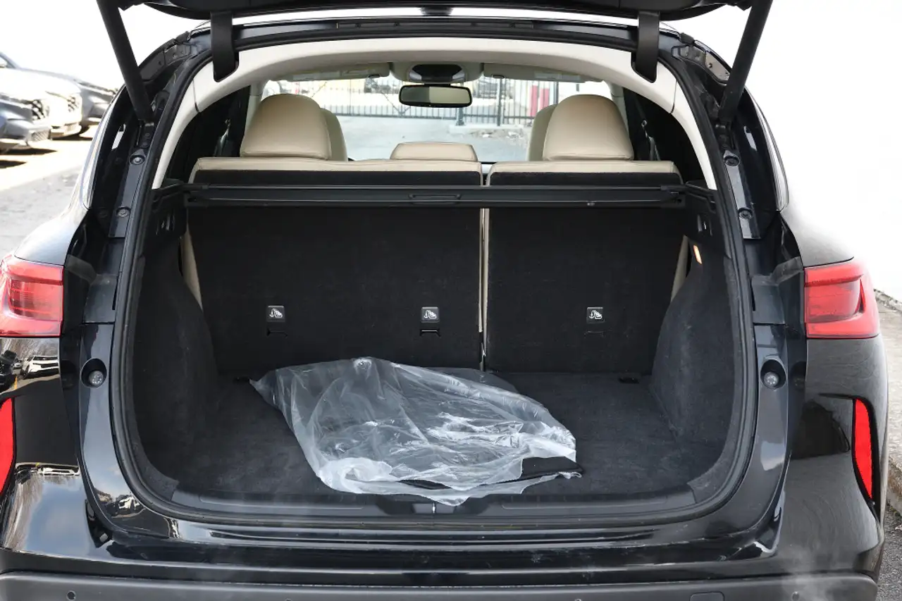 Infiniti QX50 fotografie Infiniti QX50