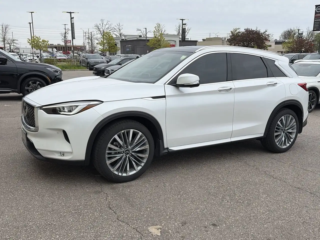 Infiniti QX50 снимка Infiniti QX50