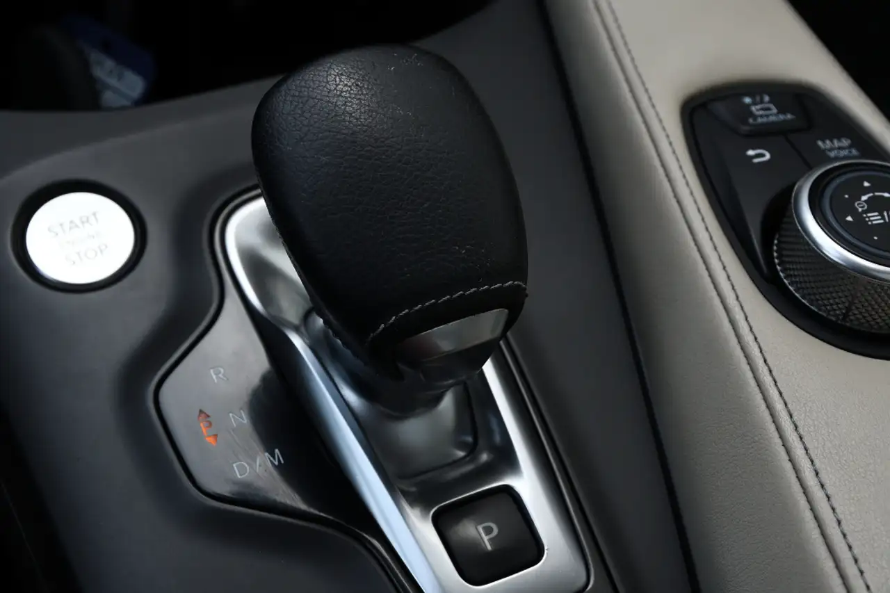 Infiniti QX50 fotografie Infiniti QX50