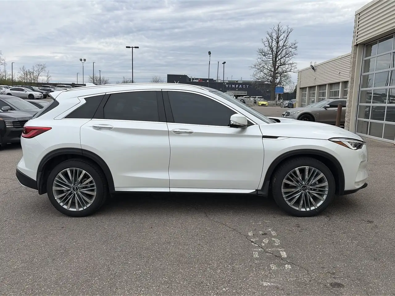 Infiniti QX50 снимка Infiniti QX50