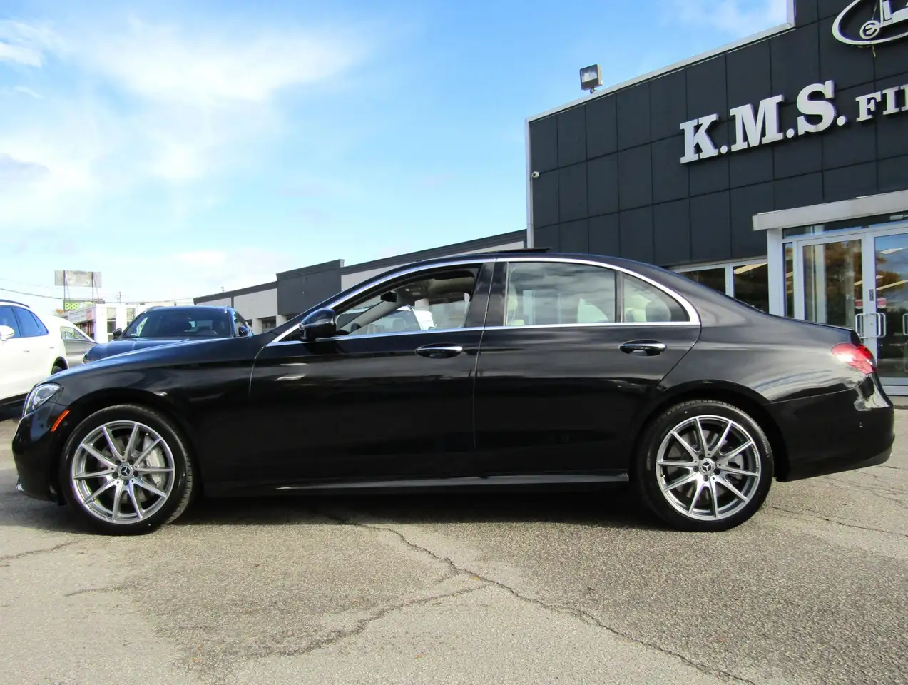Mercedes-Benz E-Class photo Mercedes-Benz E-Class