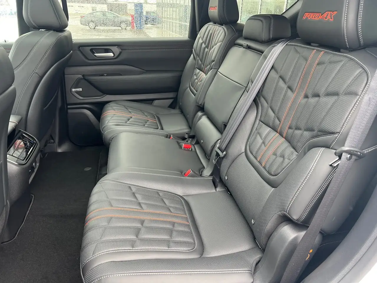 Nissan Armada fotografie Nissan Armada