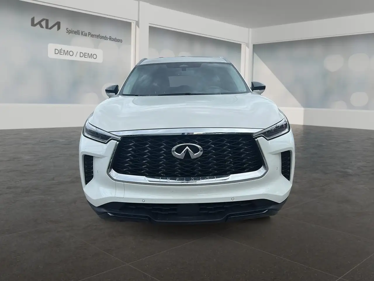 Infiniti QX60 снимка Infiniti QX60