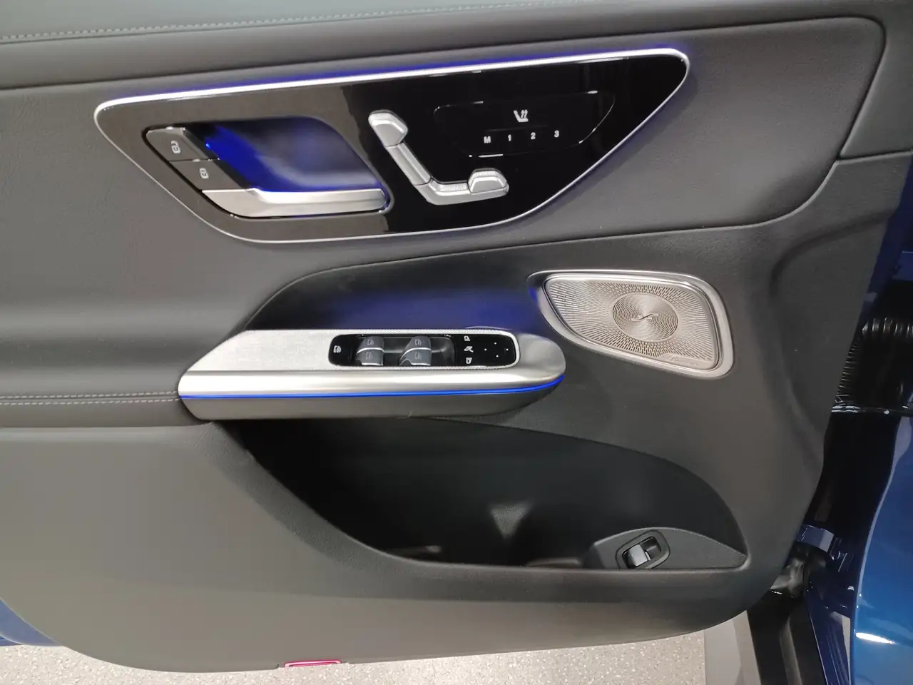 Mercedes-Benz GLC снимка Mercedes-Benz GLC