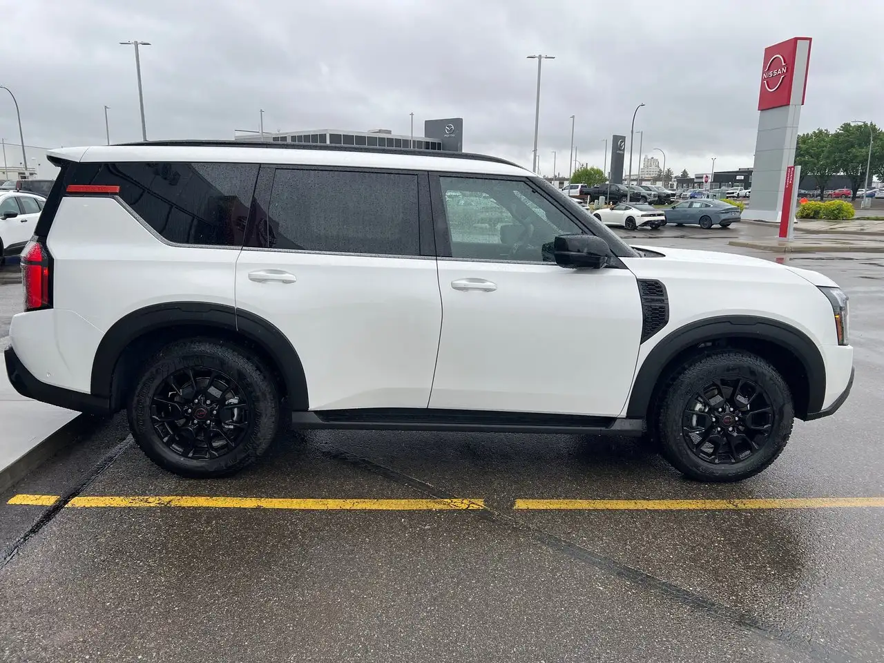 Nissan Armada fotografie Nissan Armada