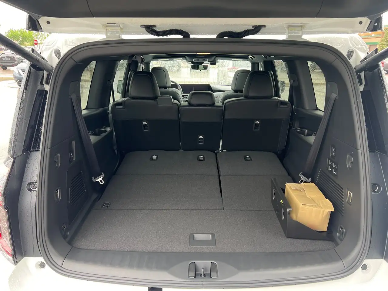 Nissan Armada fotografie Nissan Armada
