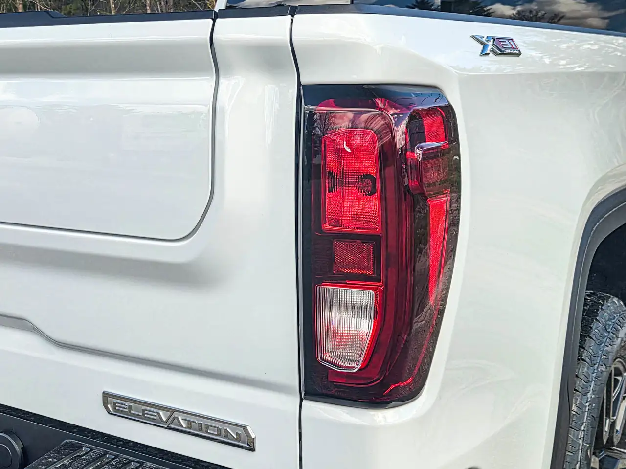 GMC Sierra 1500 photo GMC Sierra 1500
