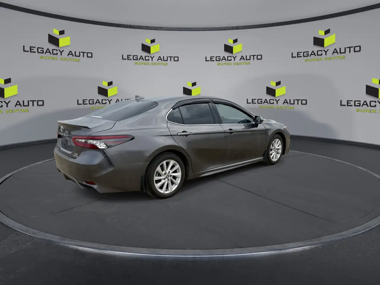 Toyota Camry снимка Toyota Camry