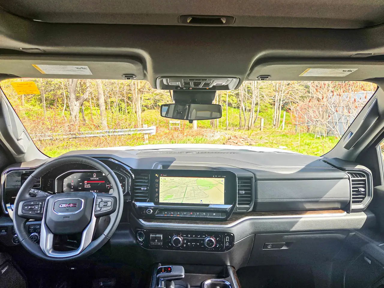 GMC Sierra 1500 photo GMC Sierra 1500
