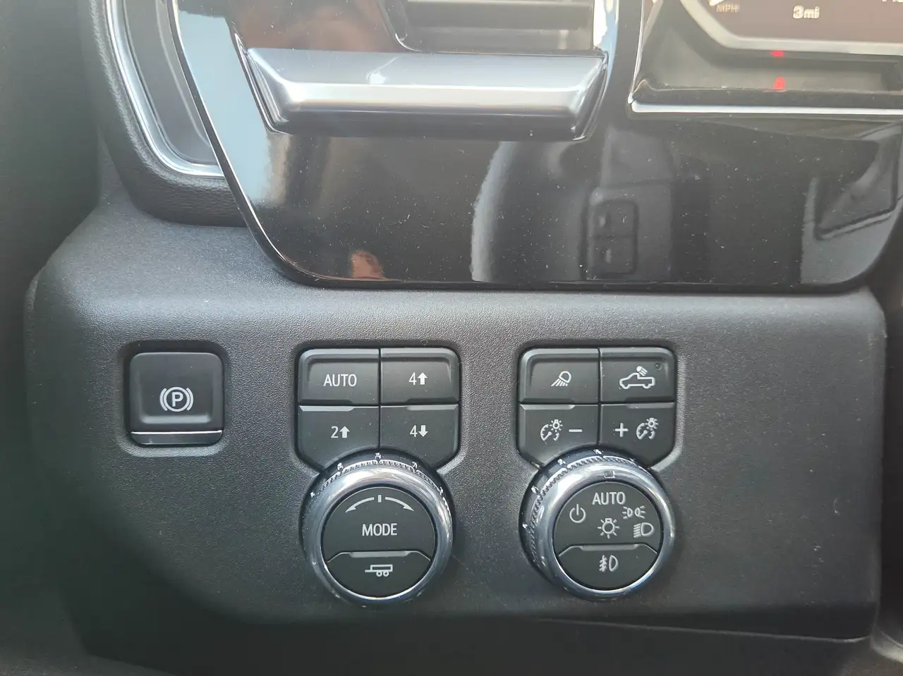 GMC Sierra 1500 photo GMC Sierra 1500