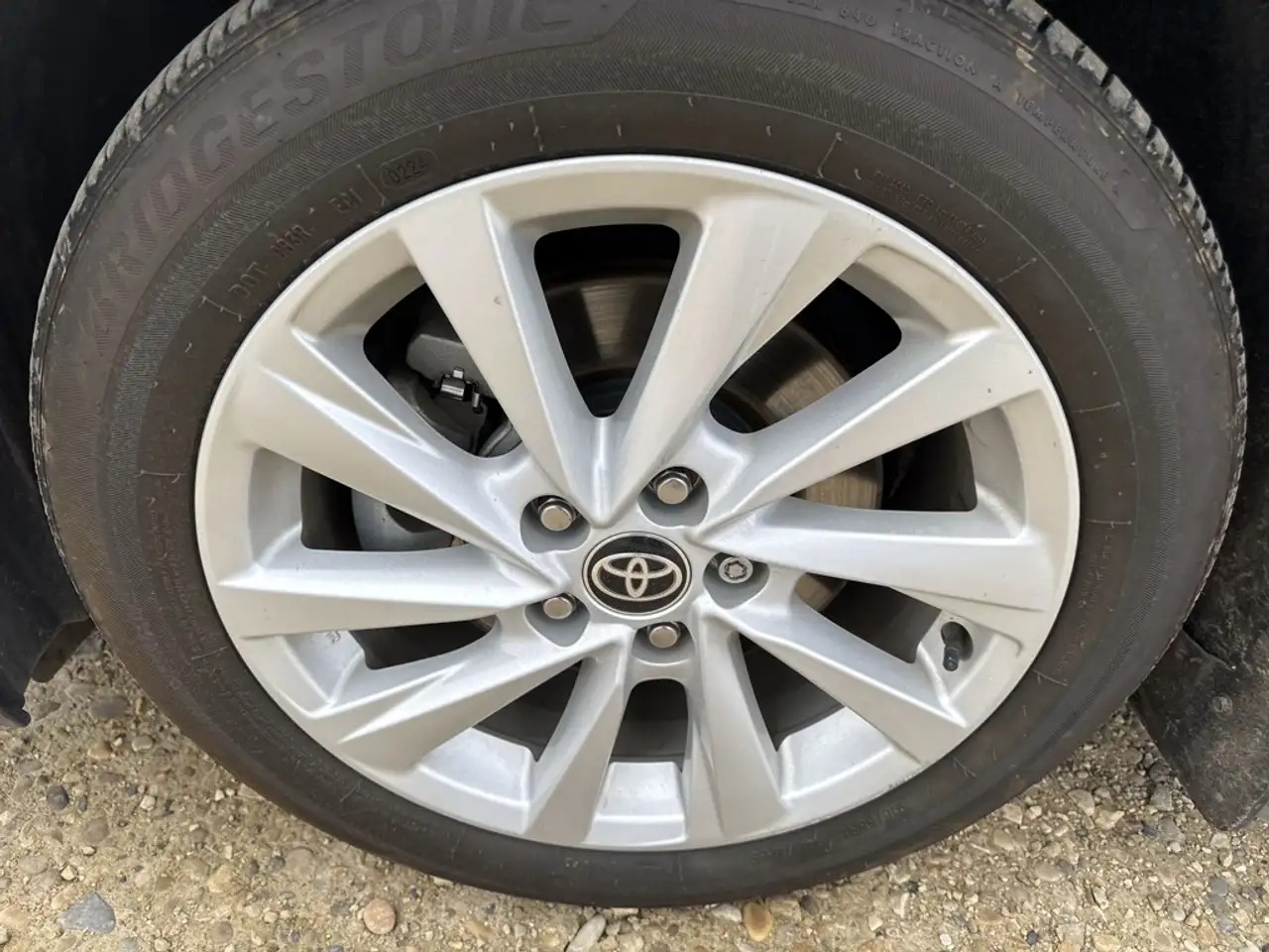 Toyota Camry снимка Toyota Camry