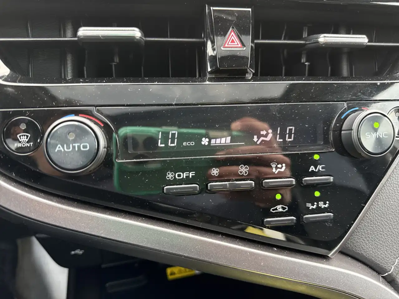Toyota Camry снимка Toyota Camry