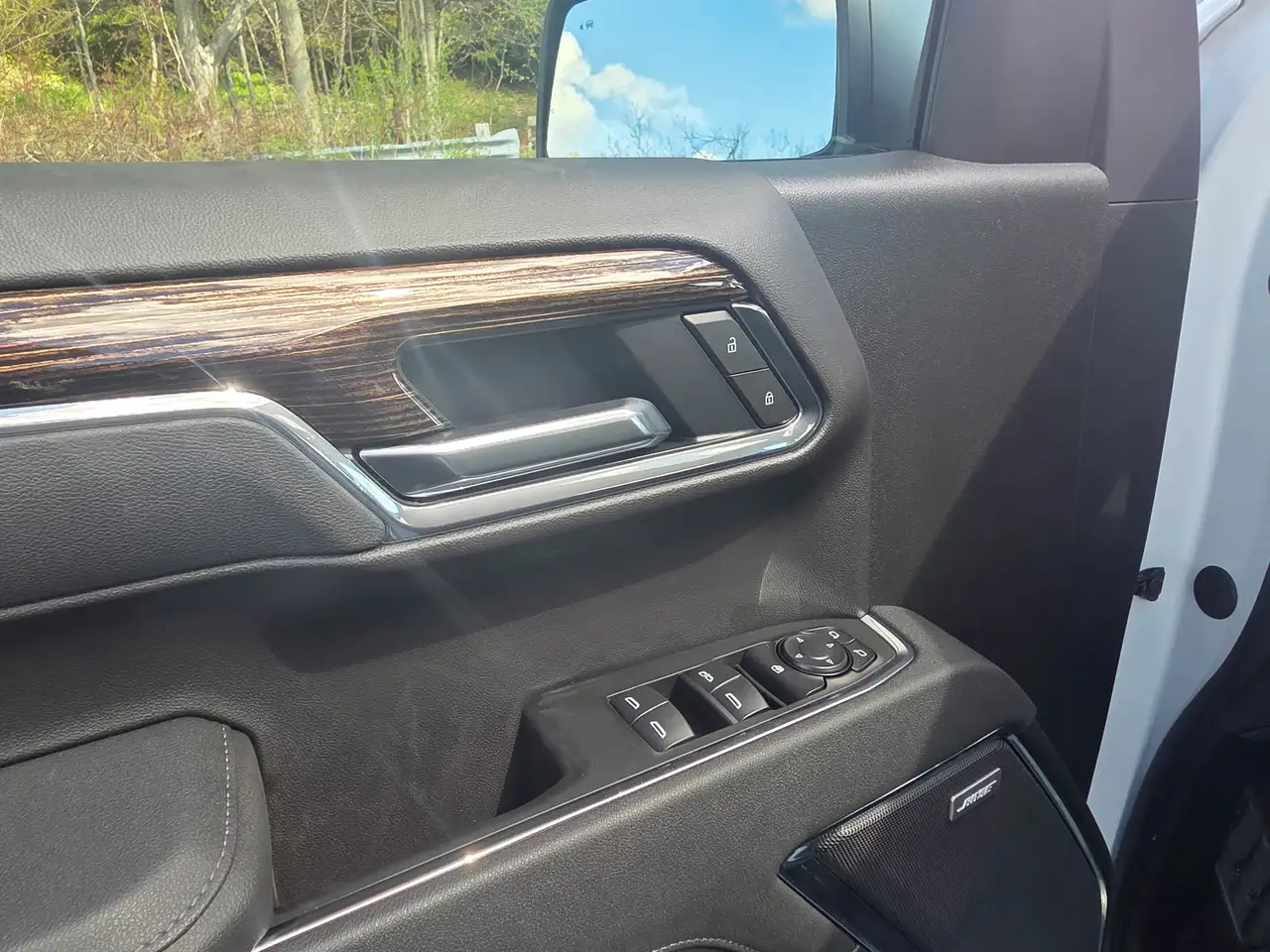GMC Sierra 1500 photo GMC Sierra 1500