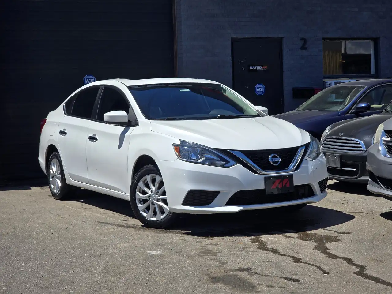Nissan Sentra photo Nissan Sentra