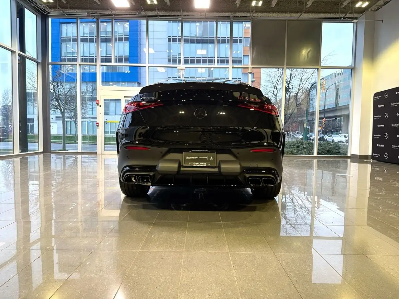 Mercedes-Benz GLC снимка Mercedes-Benz GLC