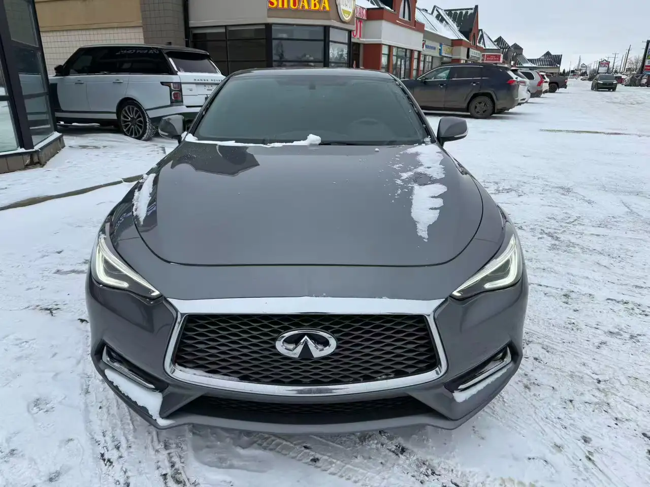 Infiniti Q60 fotografie Infiniti Q60