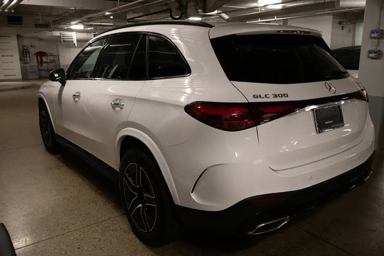 Mercedes-Benz GLC снимка Mercedes-Benz GLC