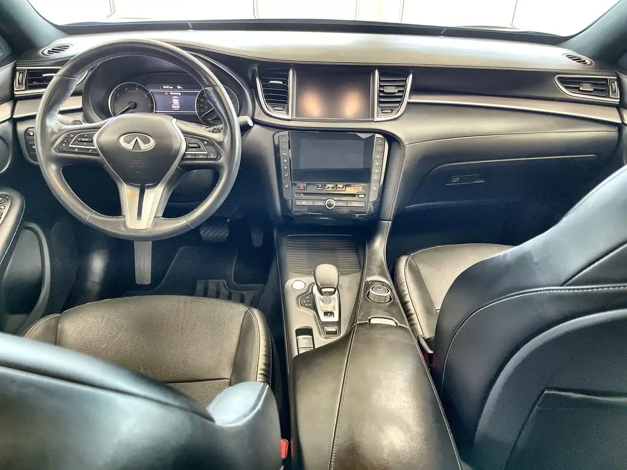 Infiniti QX50 photo Infiniti QX50