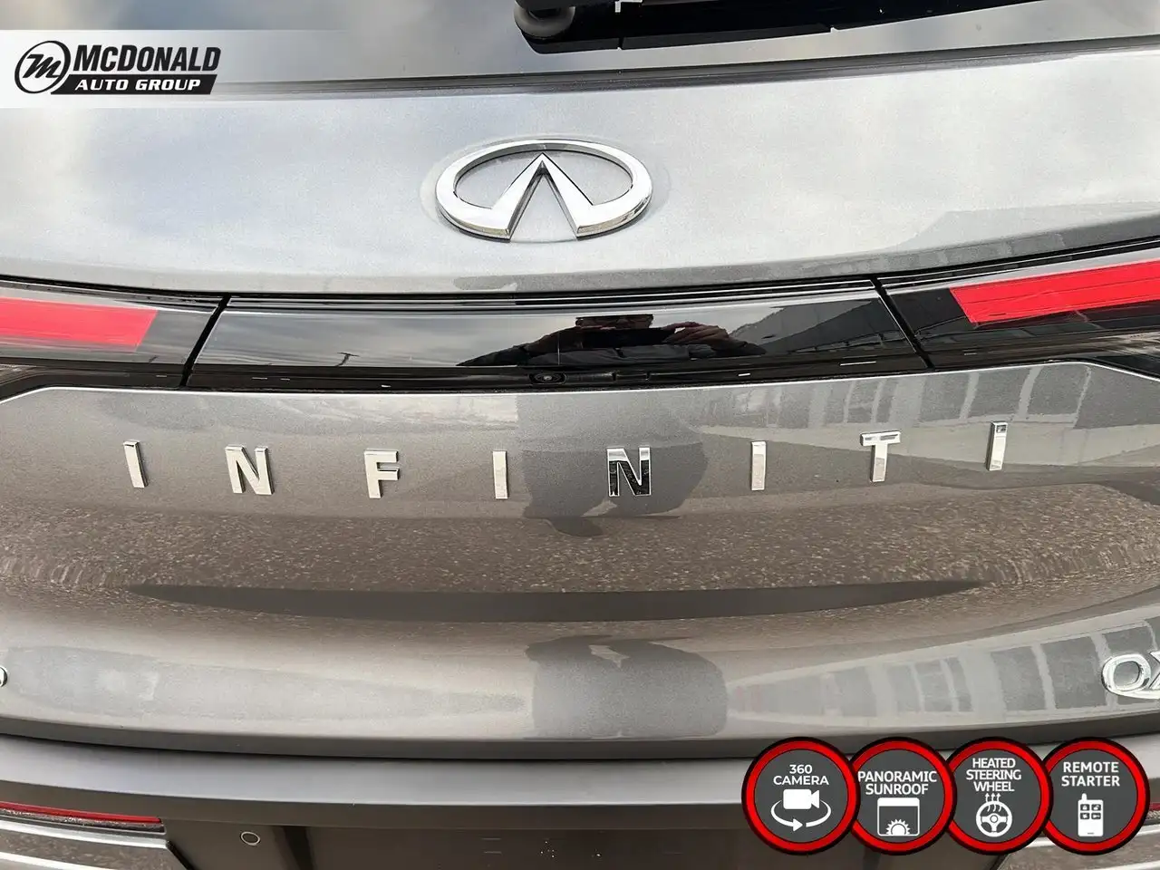 Infiniti QX60 снимка Infiniti QX60