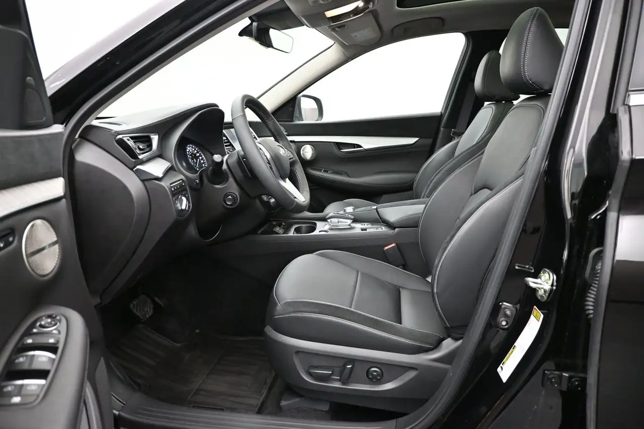 Infiniti QX50 photo Infiniti QX50