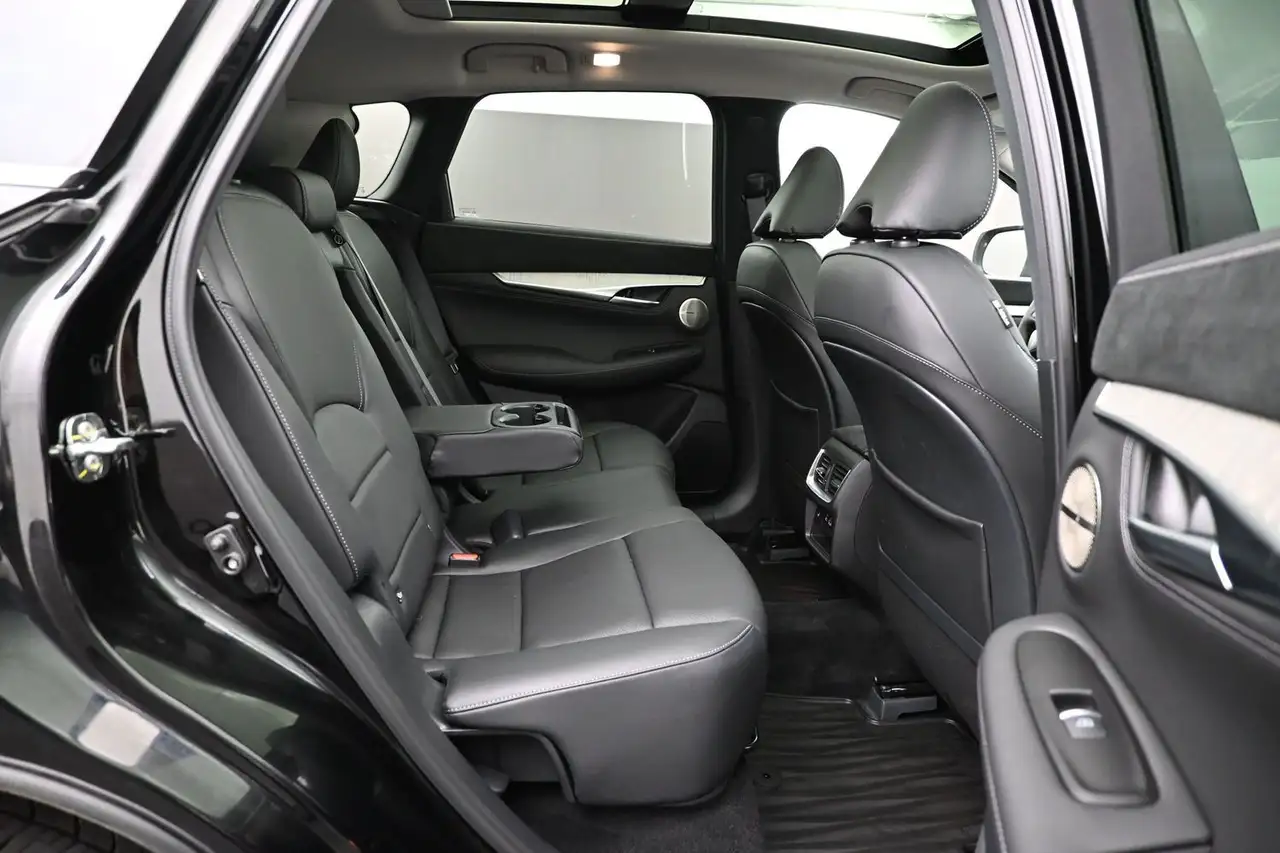 Infiniti QX50 photo Infiniti QX50