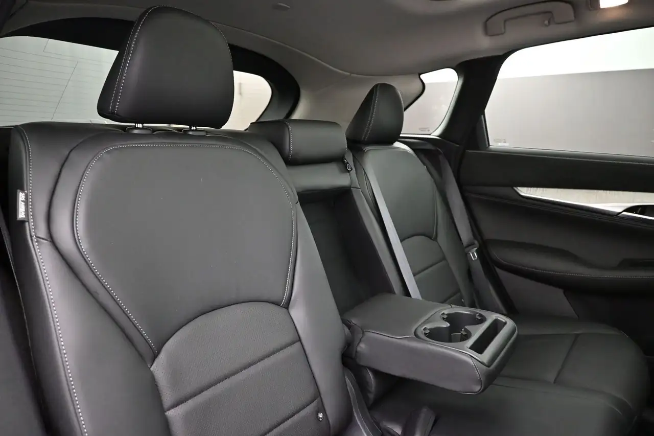 Infiniti QX50 photo Infiniti QX50