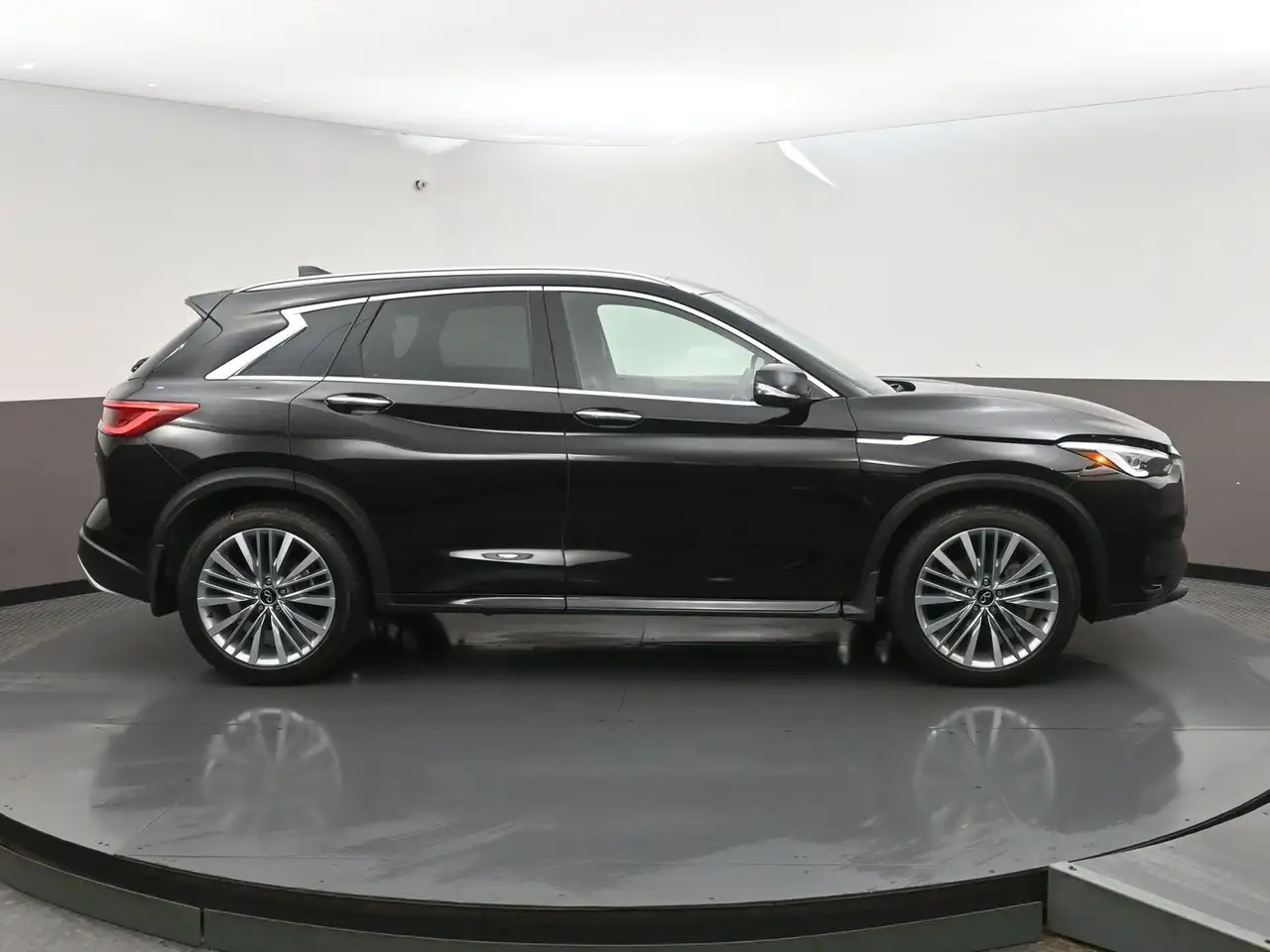 Infiniti QX50 photo Infiniti QX50