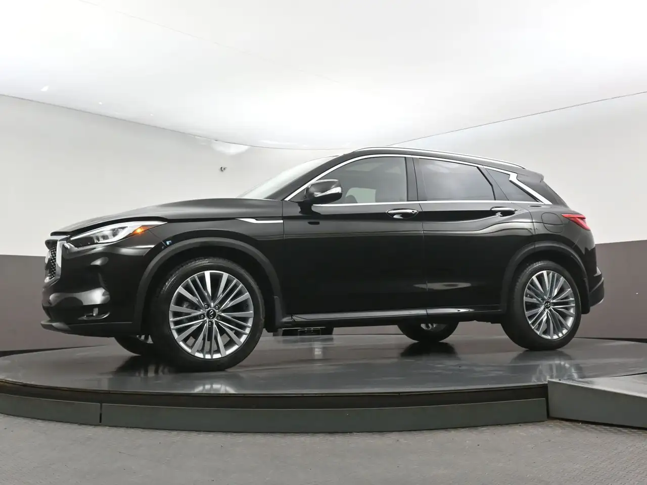 Infiniti QX50 photo Infiniti QX50