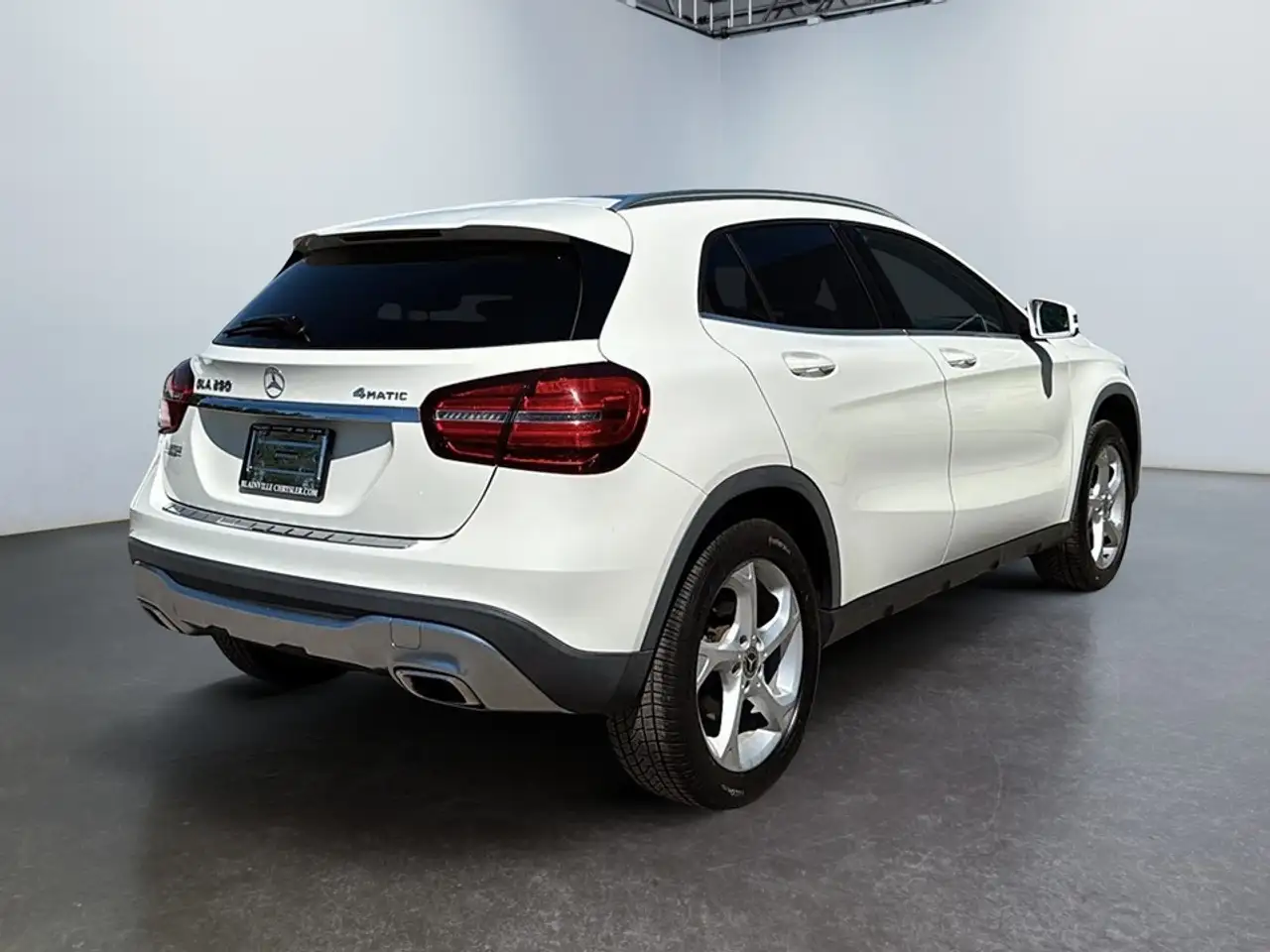 Mercedes-Benz GLA fotografie Mercedes-Benz GLA