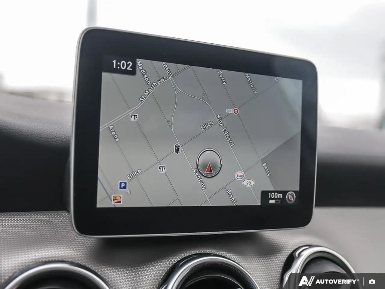 Mercedes-Benz GLA снимка Mercedes-Benz GLA
