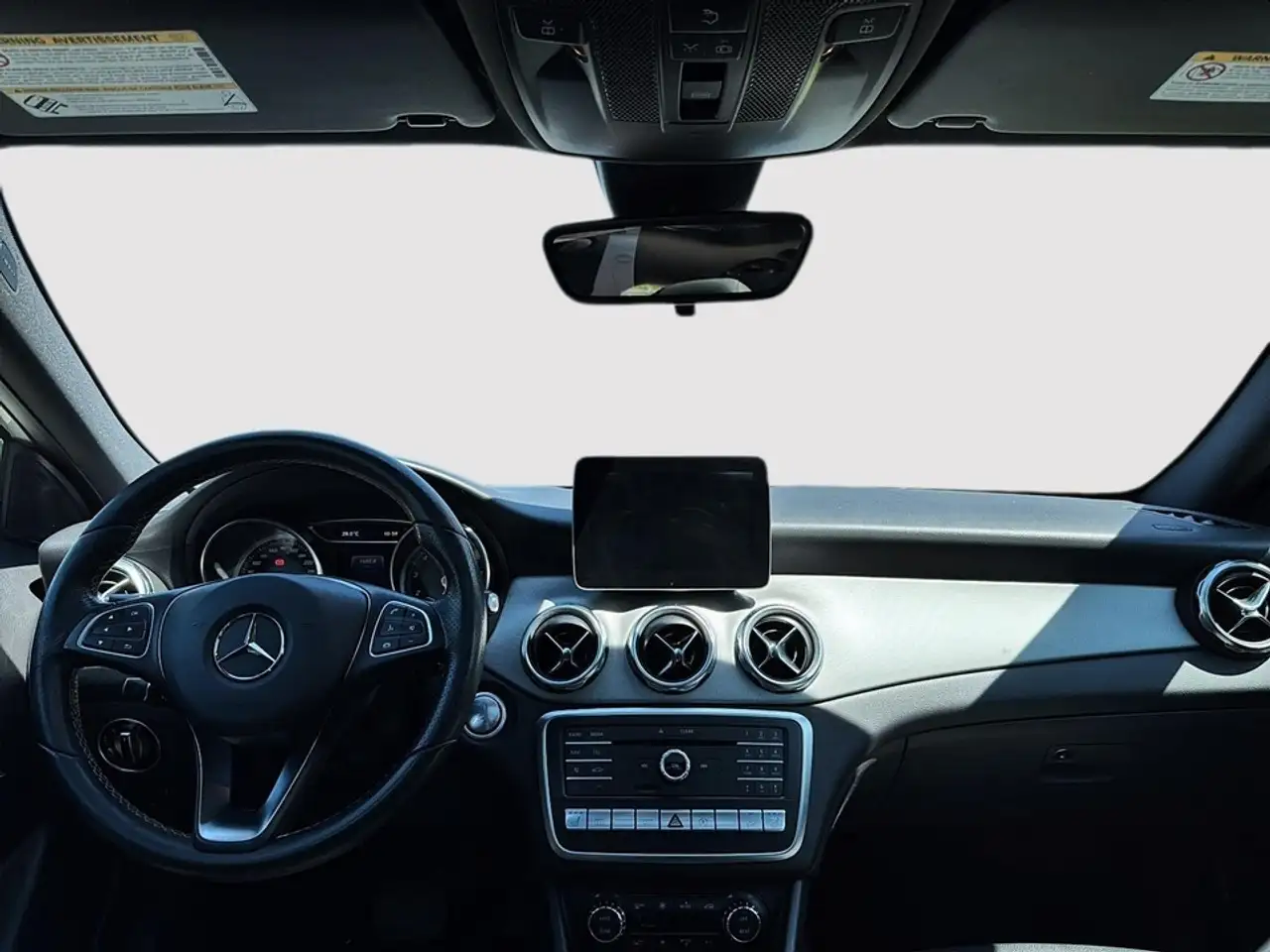 Mercedes-Benz GLA fotografie Mercedes-Benz GLA