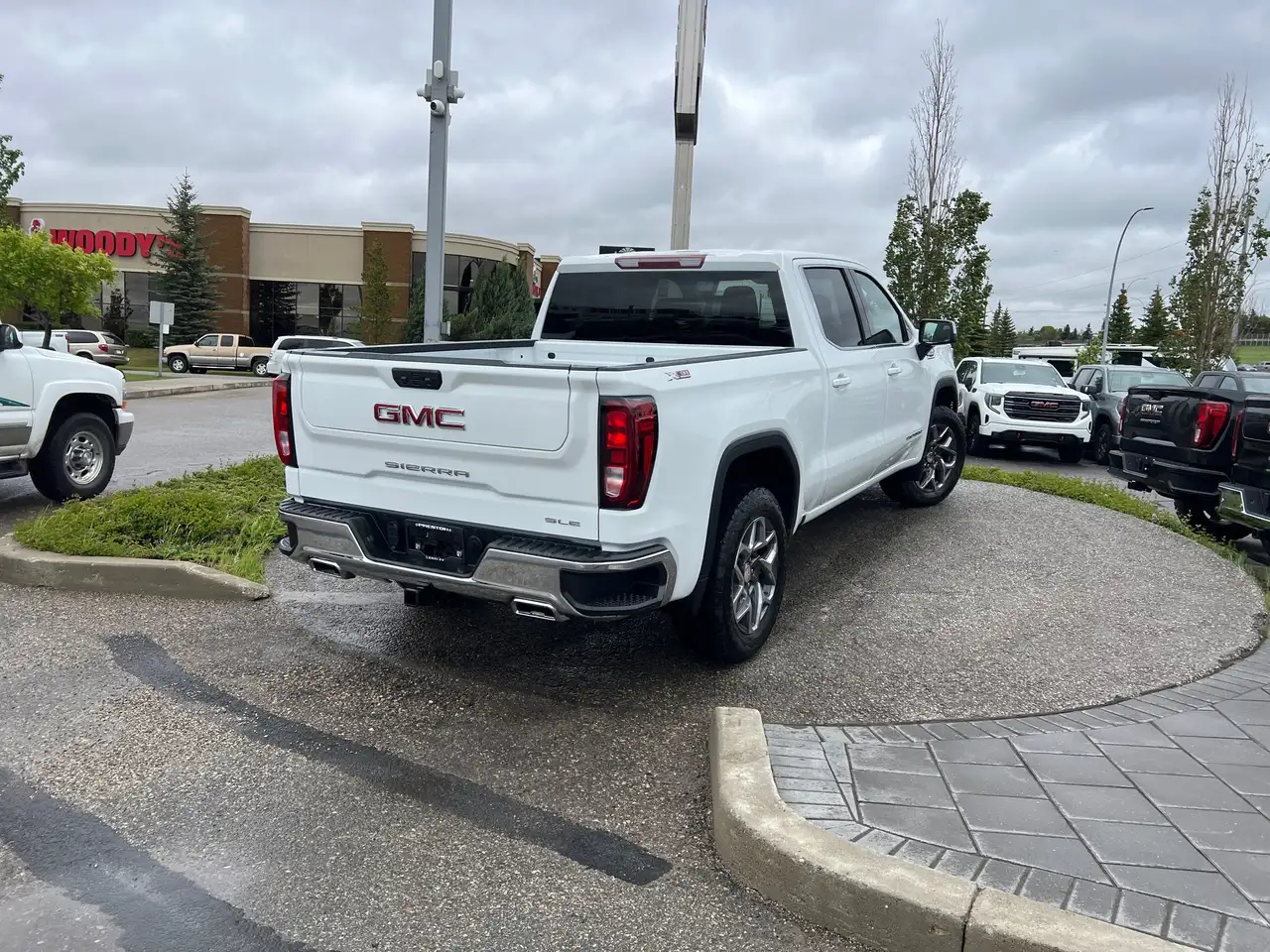 GMC Sierra 1500 fotografie GMC Sierra 1500