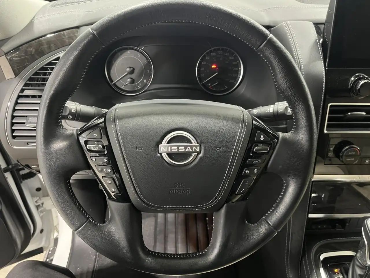Nissan Armada fotografie Nissan Armada
