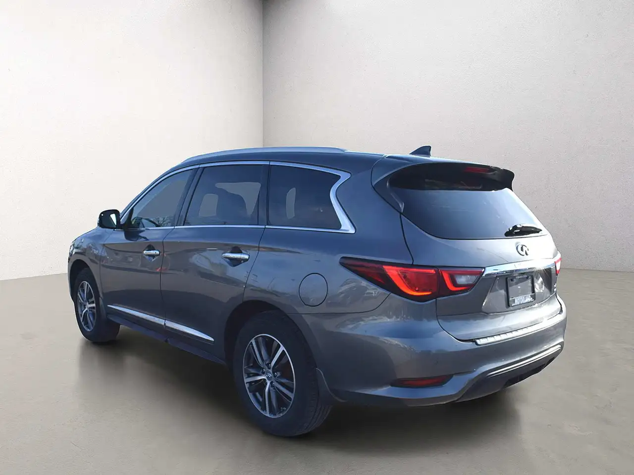 Infiniti QX60 снимка Infiniti QX60