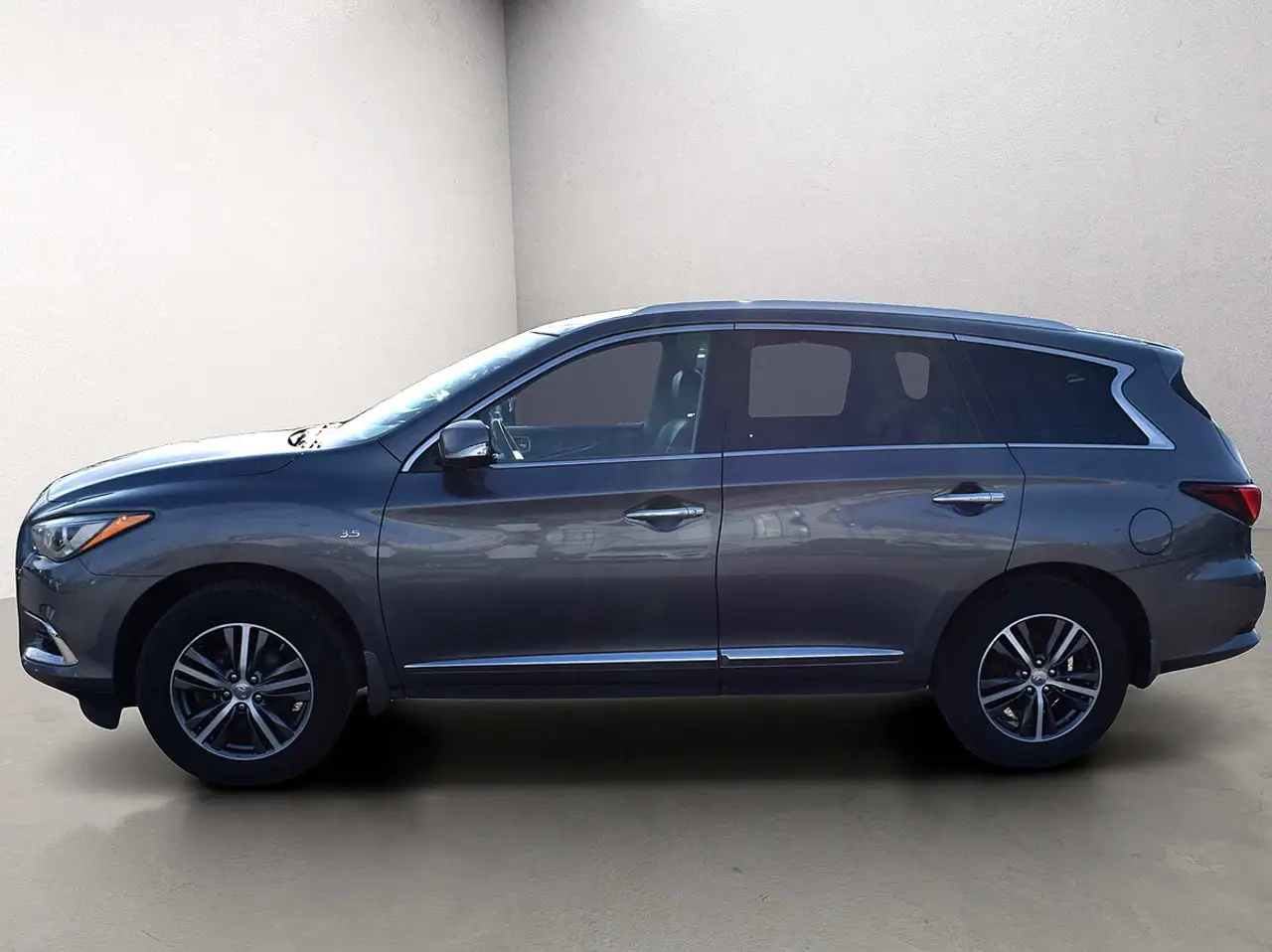 Infiniti QX60 снимка Infiniti QX60
